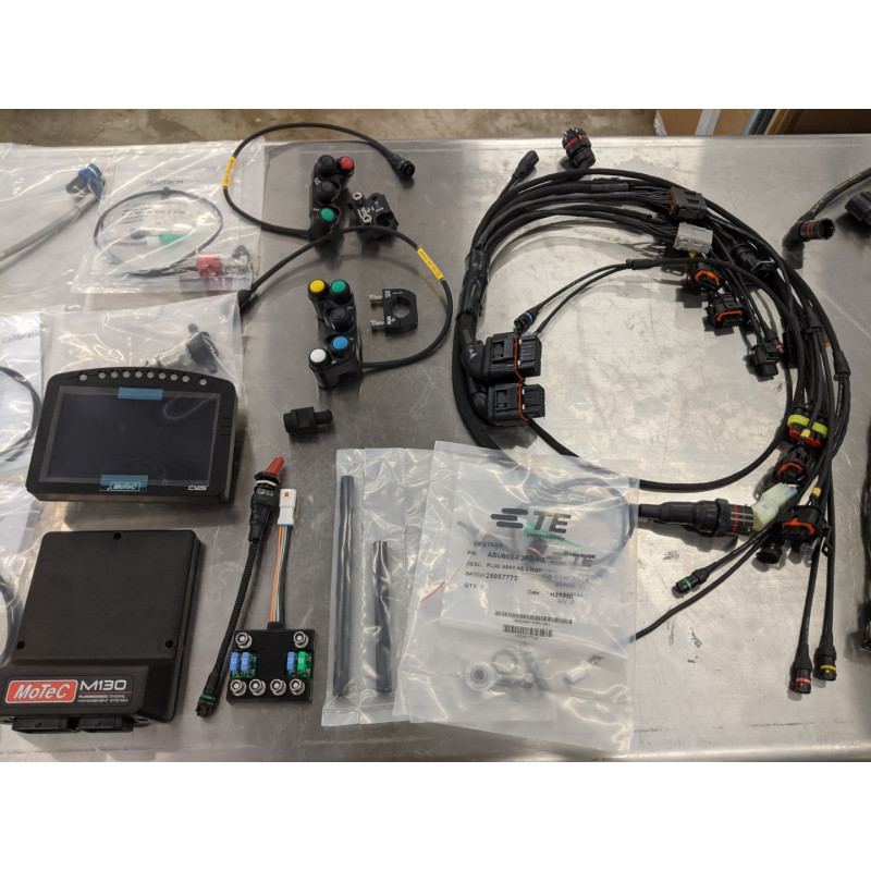 MTECサービス MoTeC Kawasaki ZX-10R / ZX-10RR Plug & Play Superbike Electronics